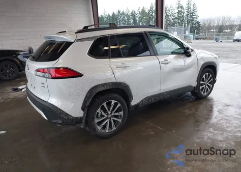 2024 Toyota Corolla Cross Xle from USA, damaged, VIN 7MUDAABG2RV115083